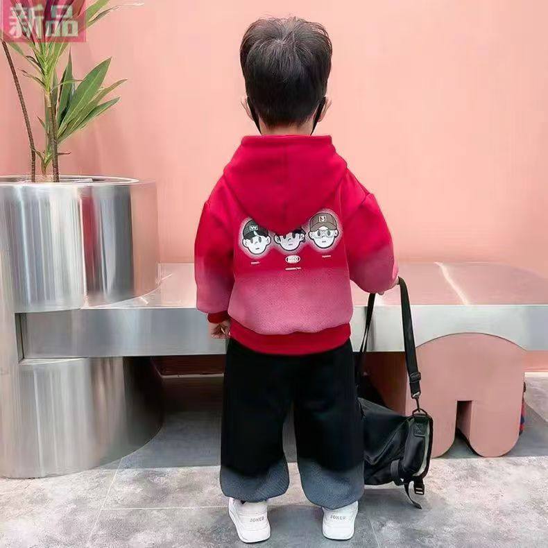 ست هودی و شلوار تو خز پسرک